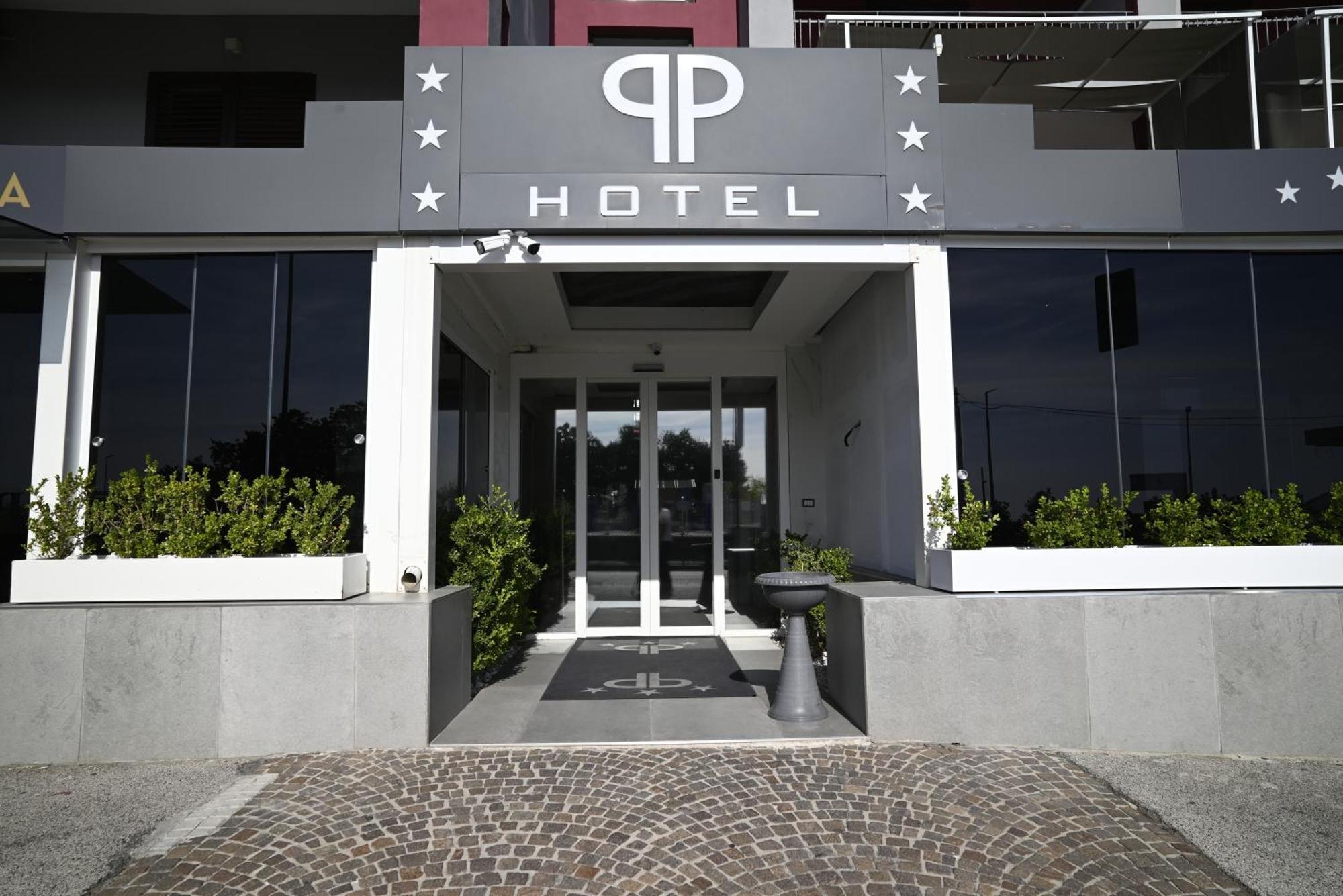 Puteoli Palace Hotel Pozzuoli Exterior foto
